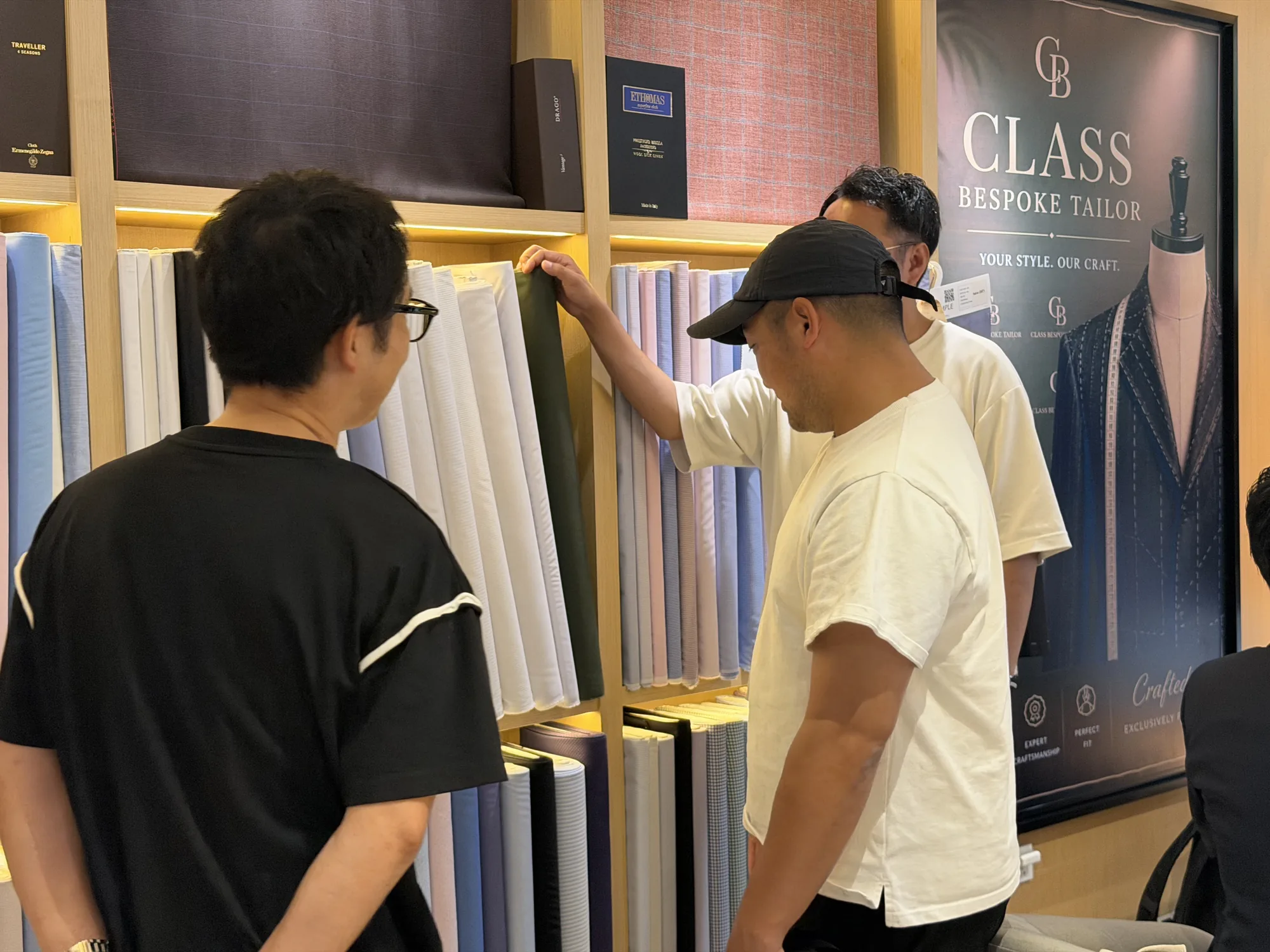 Class Bespoke cloth consultation with fabric books